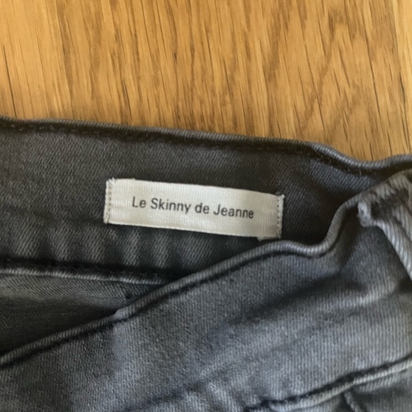 Frame Denim Le Skinny De Jeanne Jeans in Grey's Inn (Grey) - Size 26 - Picture 5 of 6